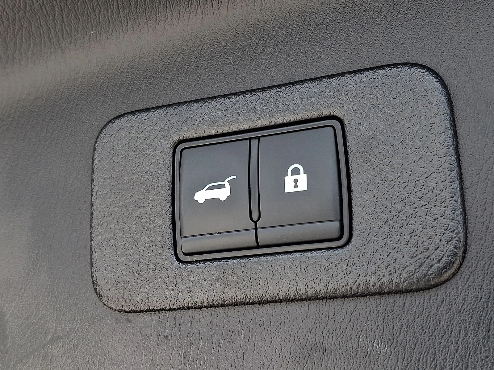 Used 2023 Blue Nissan Platinum image 30
