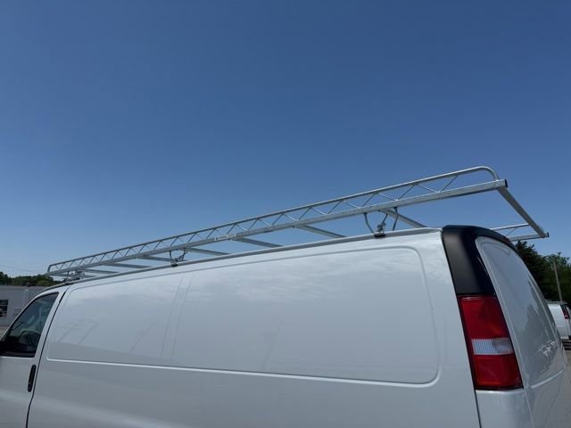 2026 Chevrolet Express Cargo Work Van - Photo 13