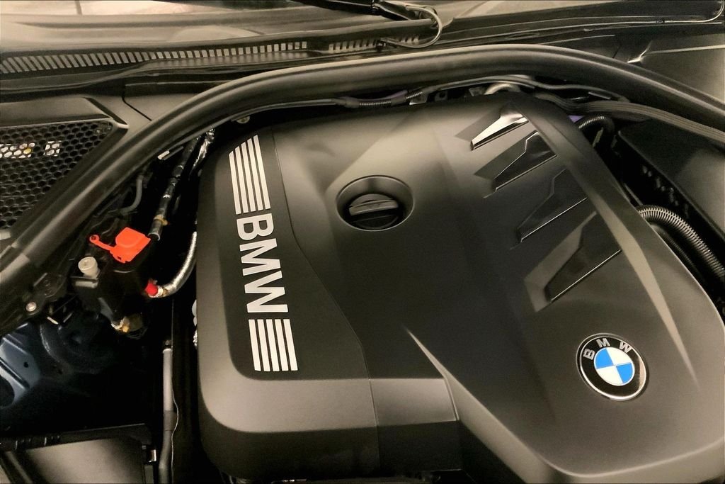 Used 2025 Arctic Race Blue Metallic BMW  image 30