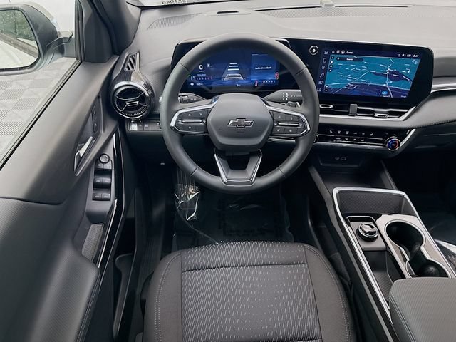 New 2026 Summit White Chevrolet LT image 22