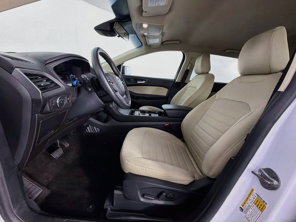 Used 2020 White Ford SE image 12