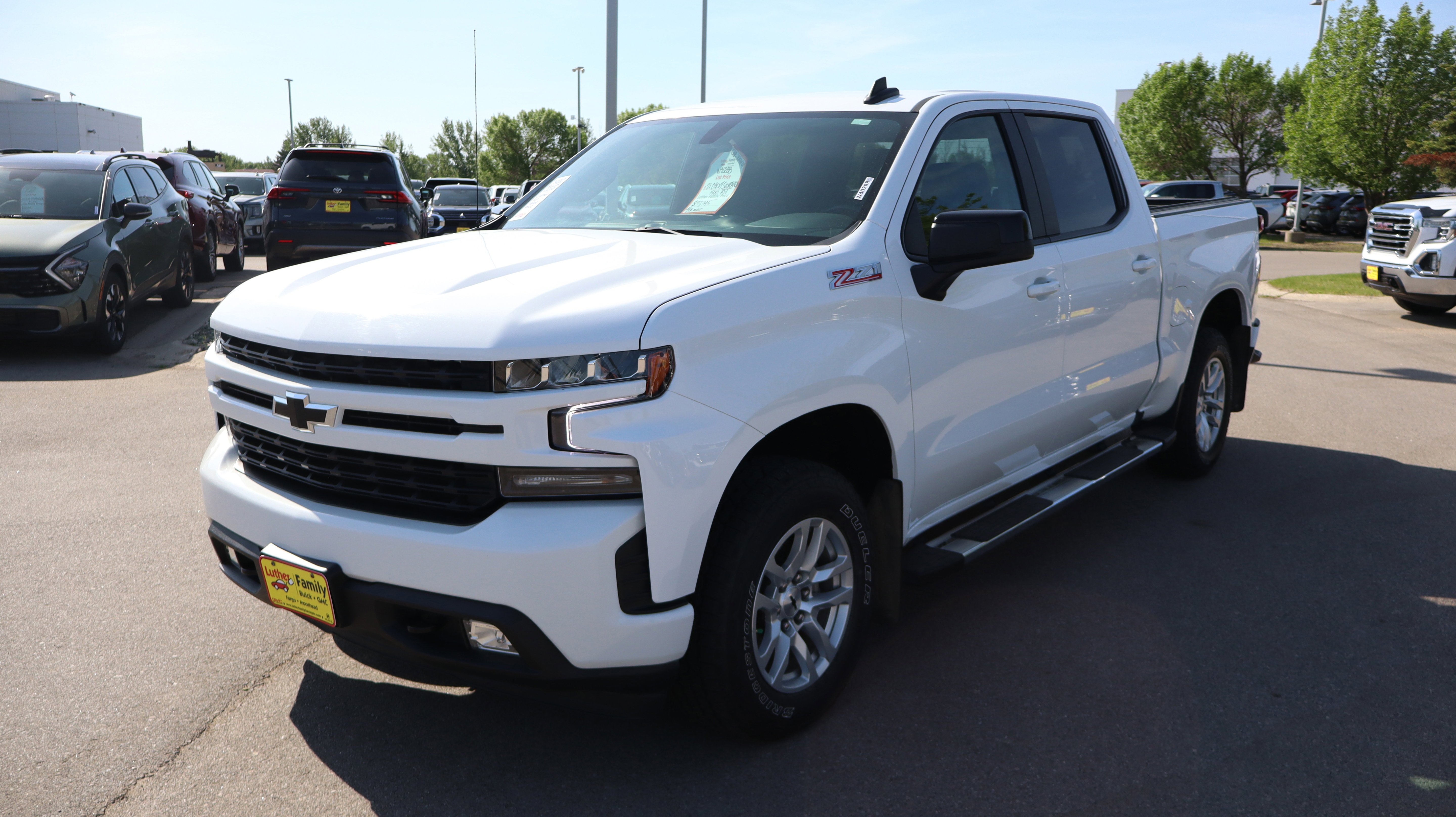 2021 Chevrolet Silverado 1500 RST - Photo 3