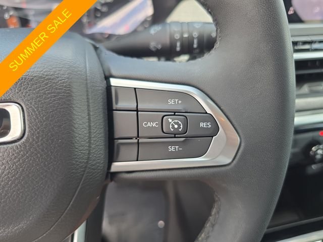 Certified Used 2024 White Jeep Latitude image 23