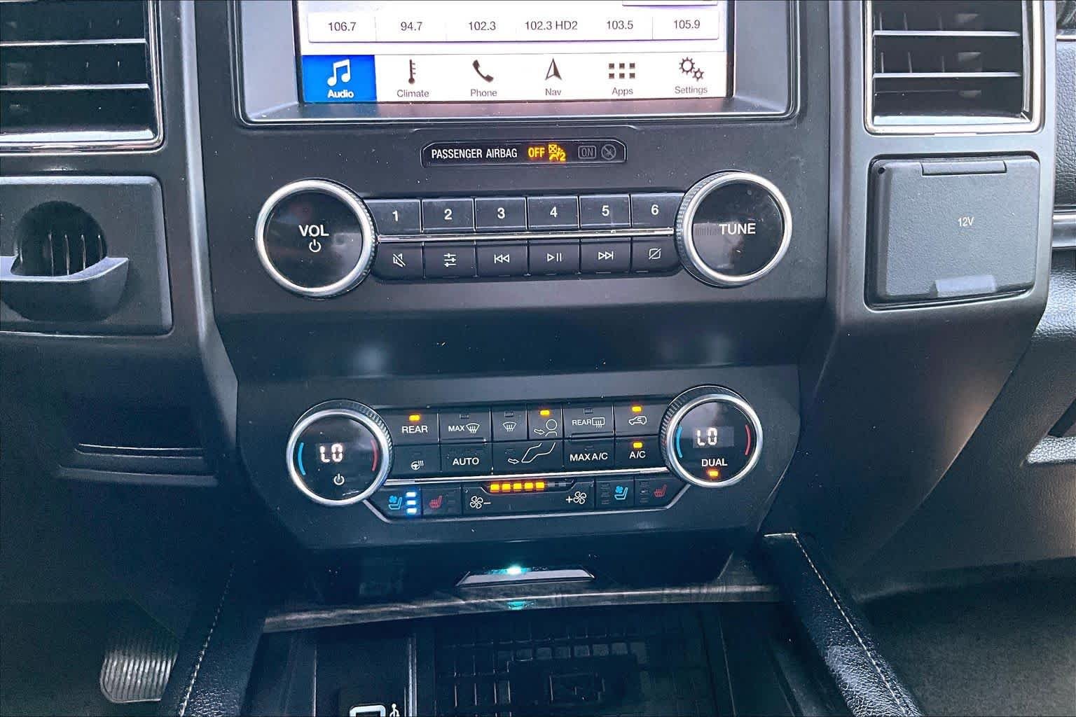 Used 2019 Magnetic Ford Limited image 33