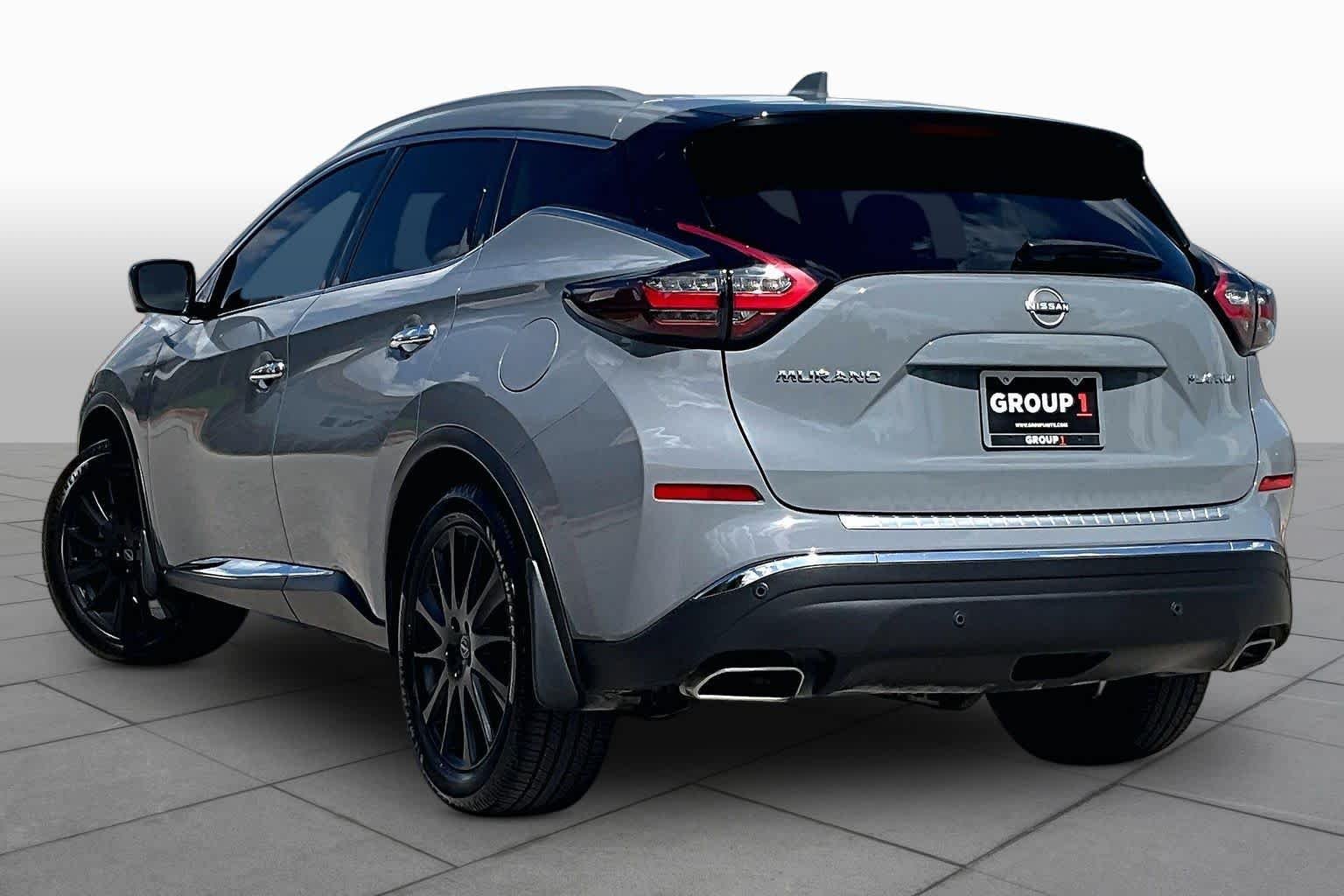 Used 2023 Boulder Gray Pearl Nissan Platinum image 12