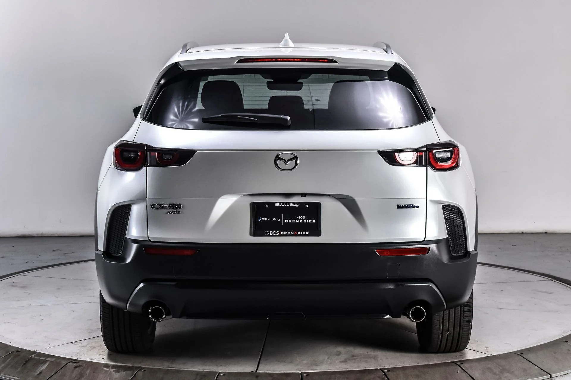 Used 2025 Pearl Mazda Premium Plus image 5