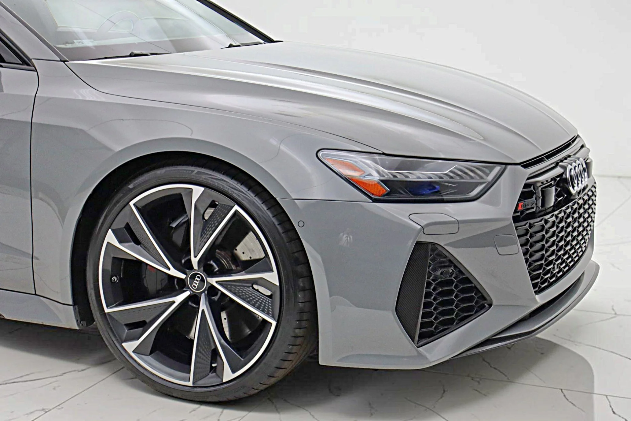 Used 2022 Gray Audi  image 18