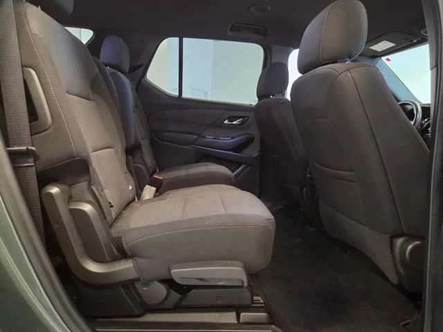 Used 2022 SILVER SAGE METALLIC Chevrolet LT Cloth image 19