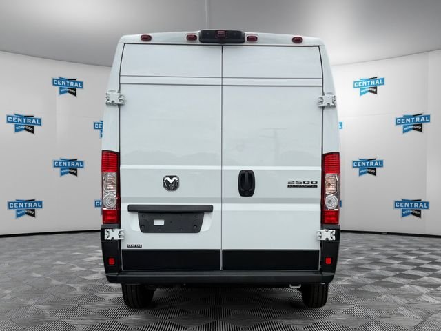 Used 2026 White Ram High Roof image 4