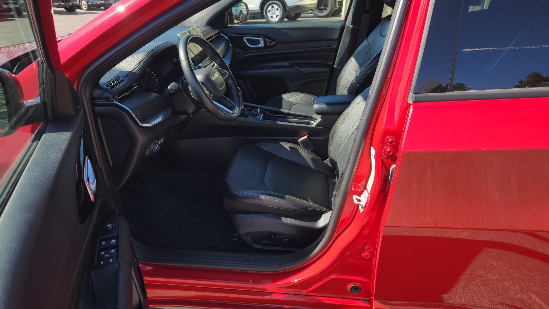 Certified Used 2022 Redline Pearlcoat Jeep (RED) Edition image 24