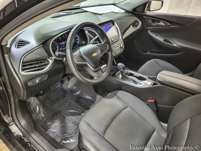 Used 2022 Black Chevrolet LT image 11