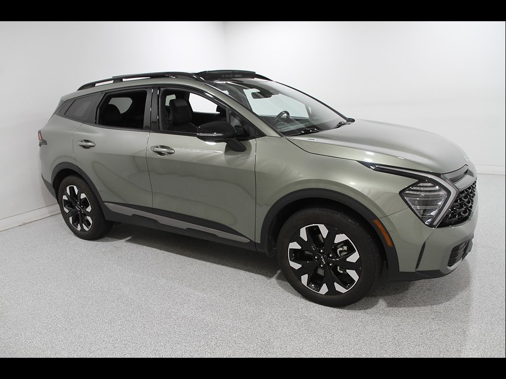 Used 2024 Jungle Green Kia X-Line image 1