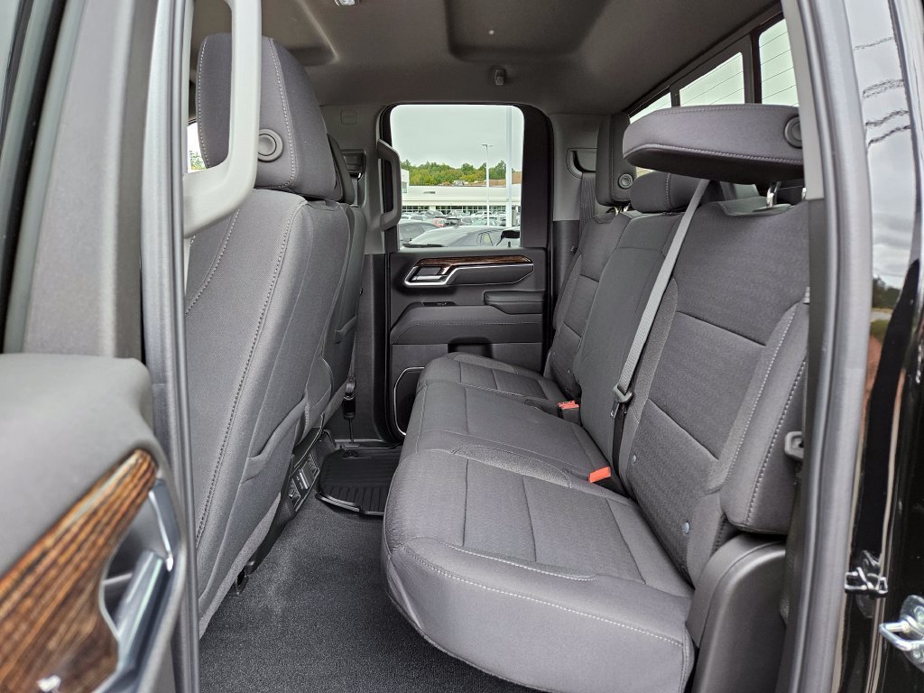 2025 GMC Sierra 2500HD SLE - Photo 11