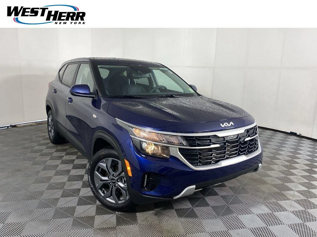 Used 2026 Dark Ocean Blue Kia LX image 1