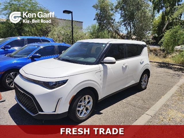 2025 Kia Soul 2.0L LX IVT's photo