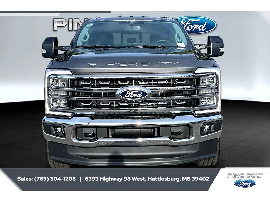 New 2027 Carbonized Gray Metallic Ford F-250® Lariat® image 3