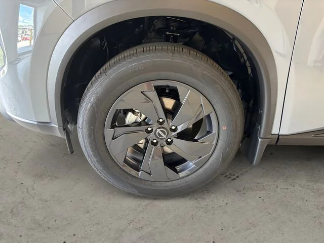 New 2026 Boulder Gray Pearl Nissan SV image 15