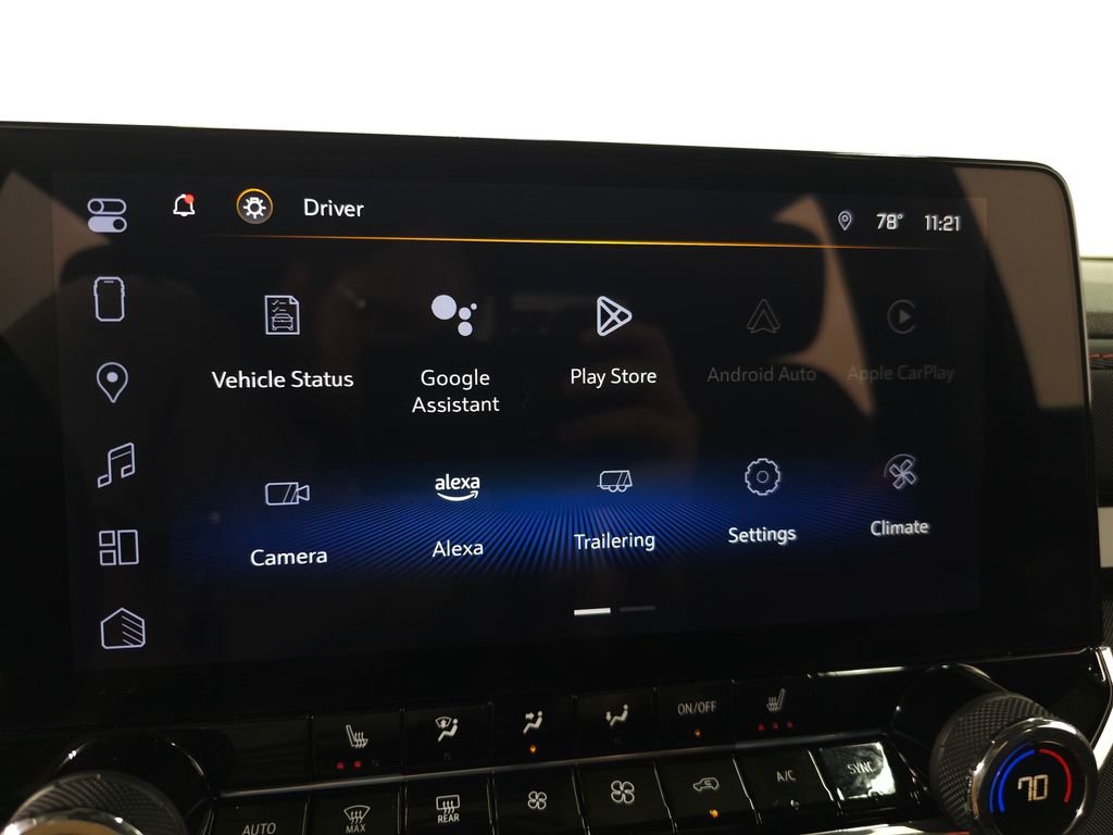 Used 2024 Black Chevrolet Z71 image 22