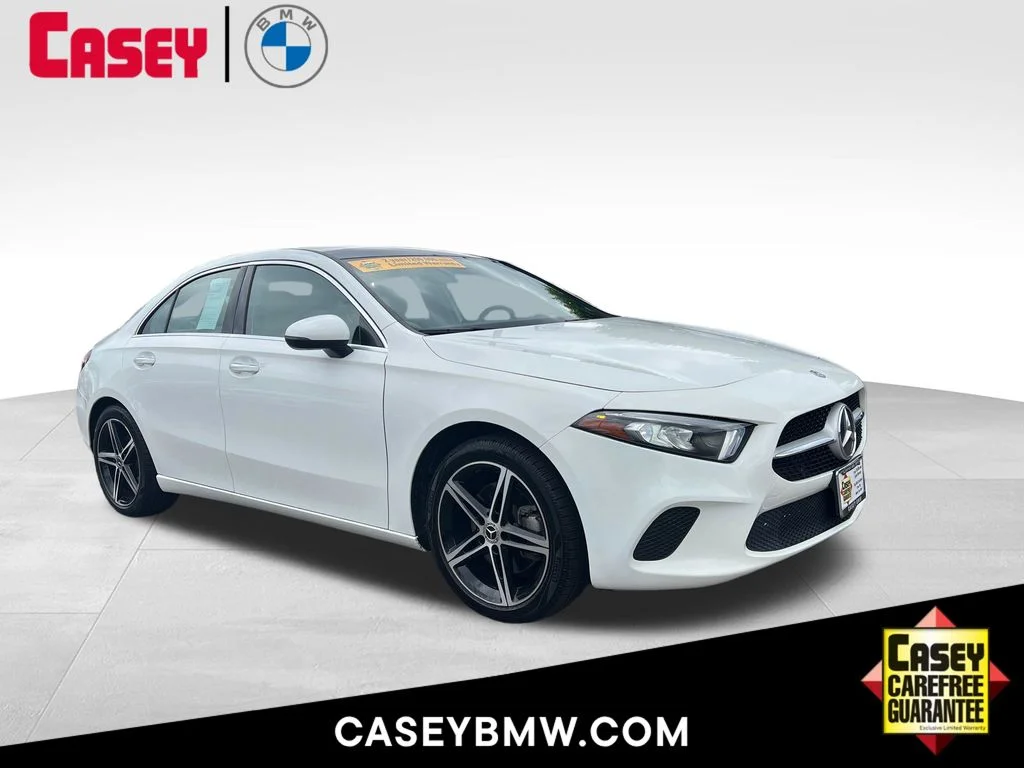 2019 Mercedes-Benz A-Class A220 4MATIC's photo