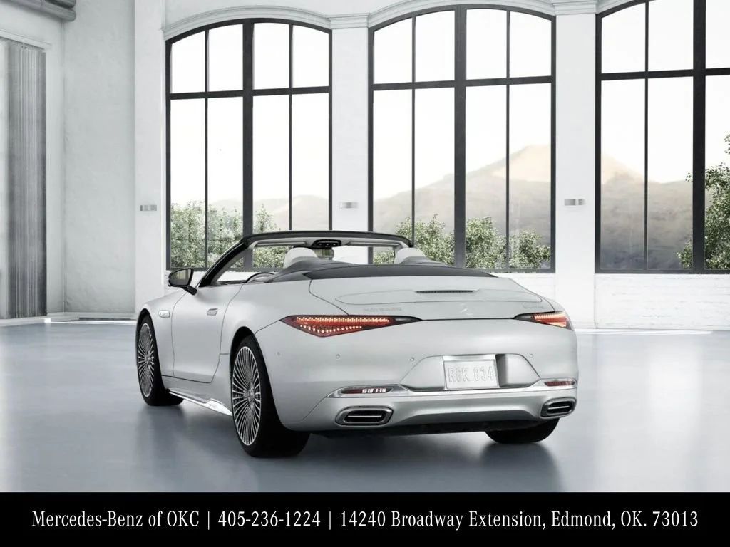 New 2026 MANUFAKTUR moonlight white magno (White Ambiance) Mercedes-Benz Maybach SL 680 image 69