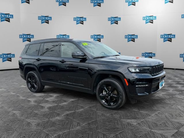Used 2023 Black Jeep Limited image 8