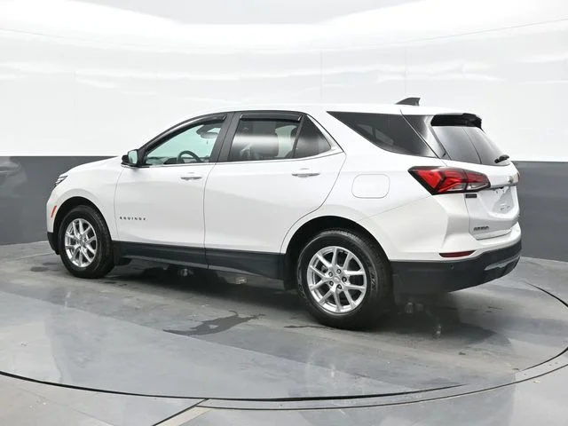 Used 2022 Beige Chevrolet LT image 3