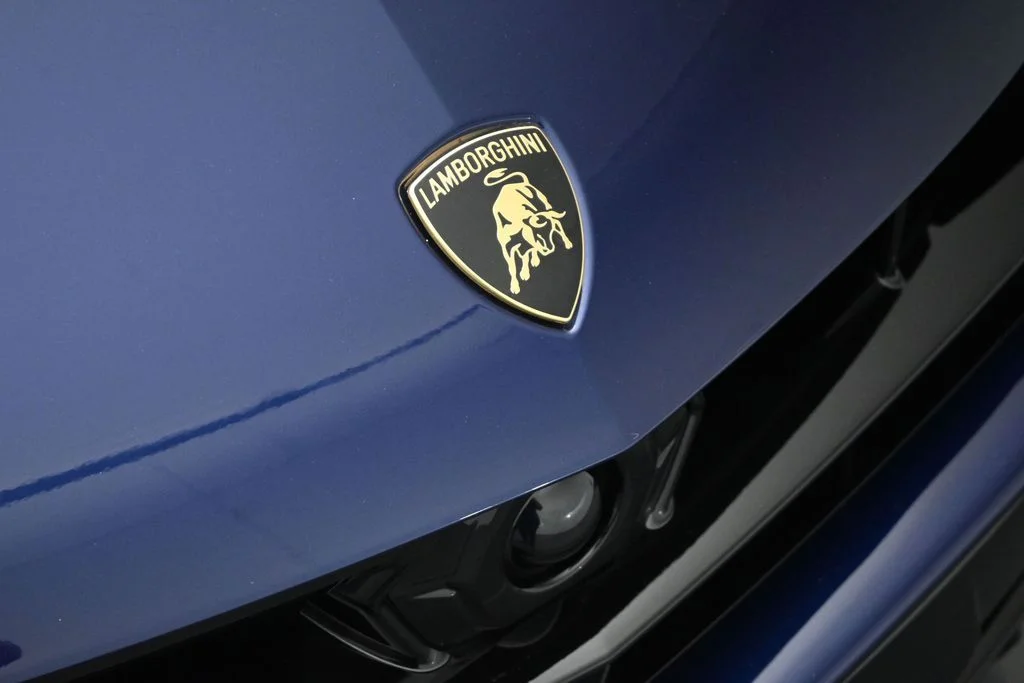 Used 2026 Blue Lamborghini SE image 25