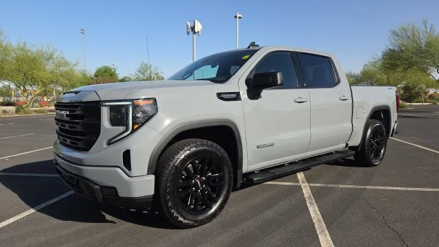 Used 2024 Gray GMC Elevation image 4