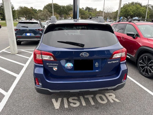 Used 2015 Blue Subaru 2.5i image 6
