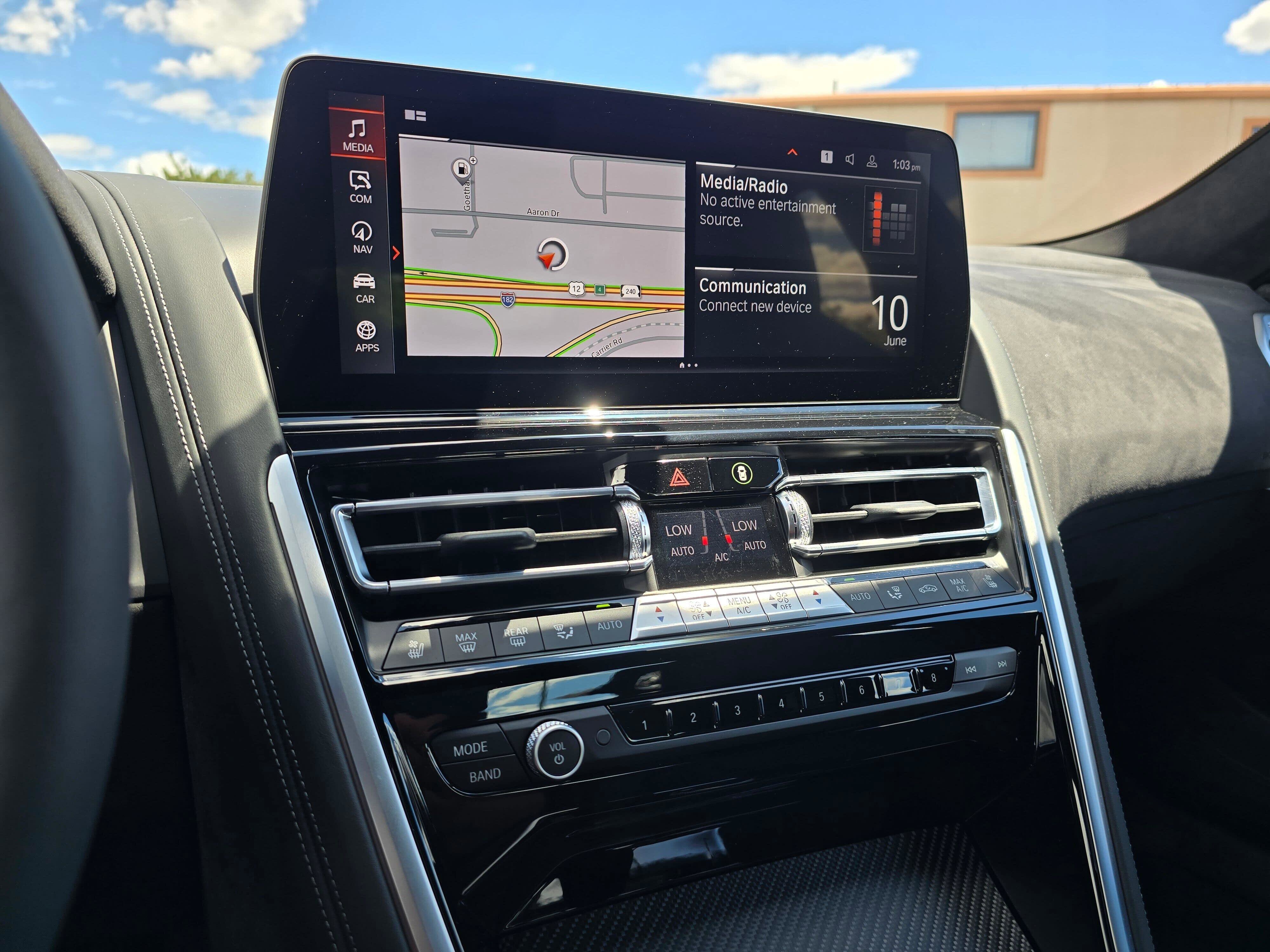 New 2026 Oxford Green Metallic BMW M850i image 19