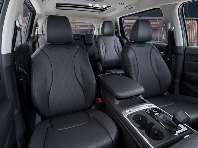 New 2027 Ceramic Silver Kia SX image 15