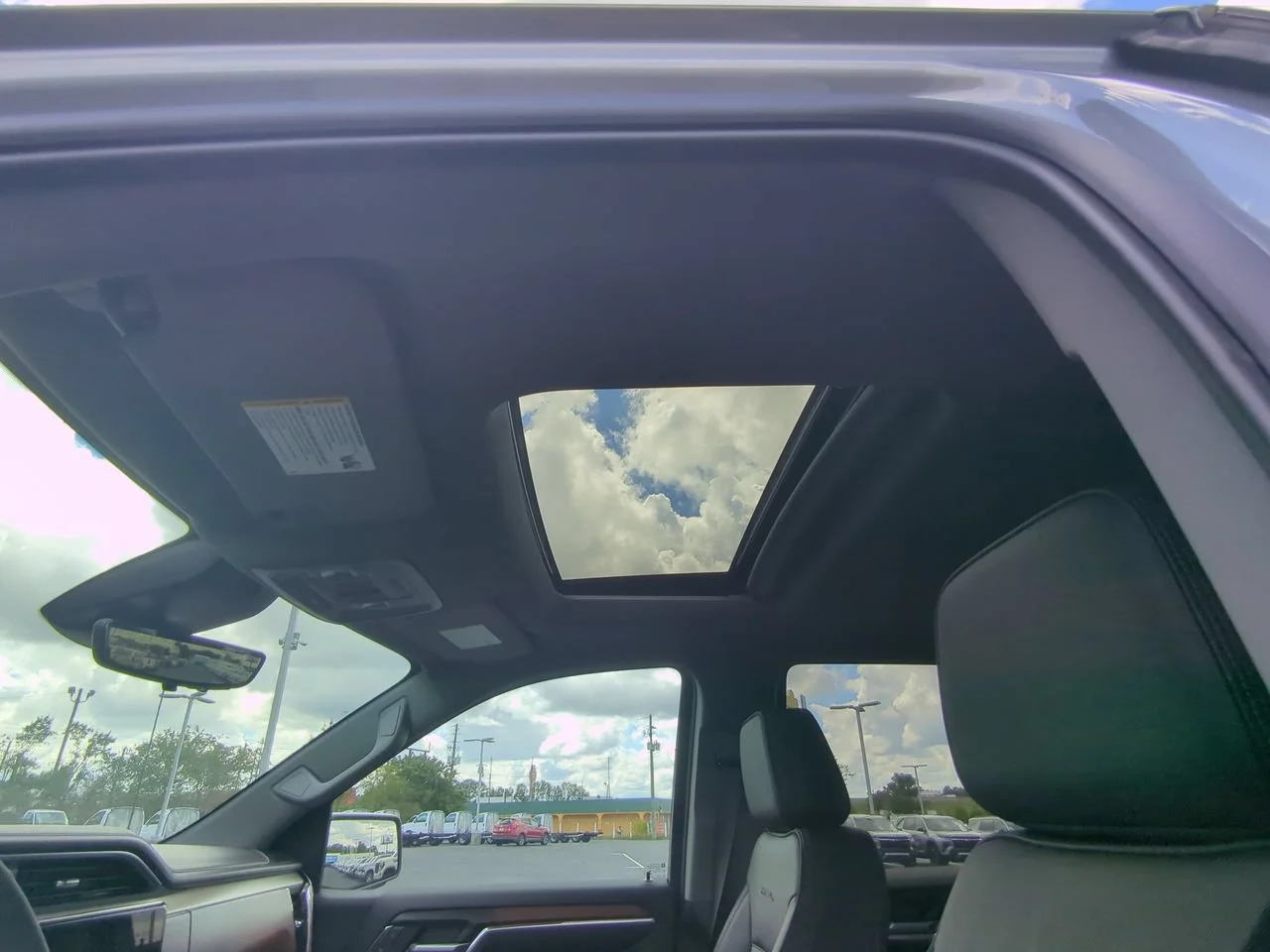 2026 GMC Sierra 1500 Denali - Photo 19