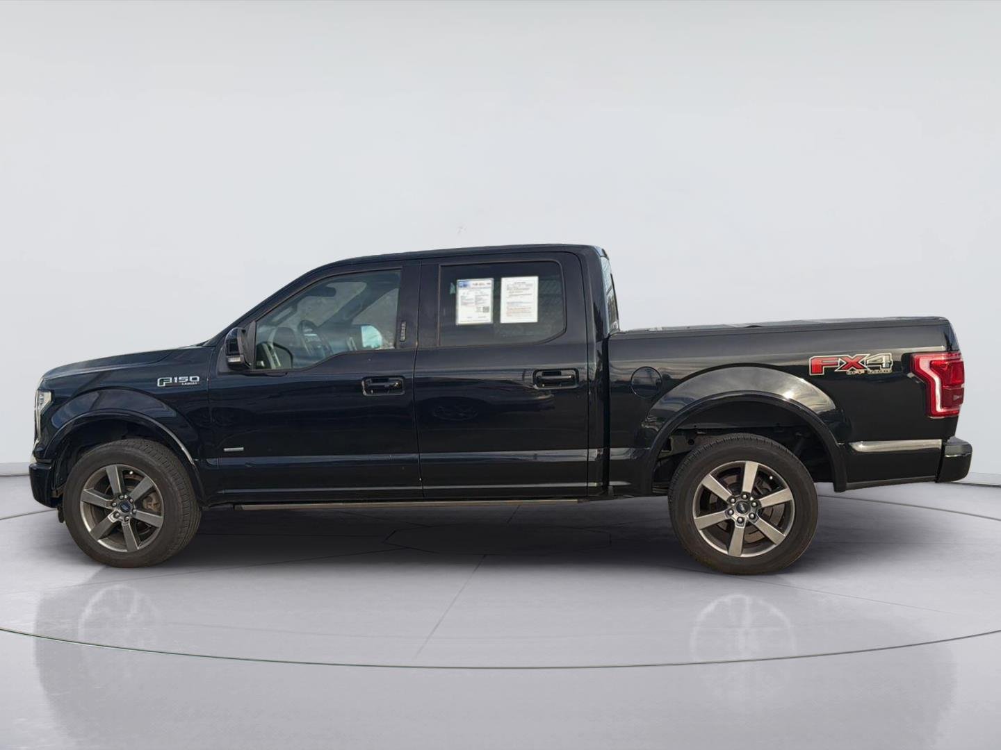 Used 2016 Shadow Black Ford Lariat image 4