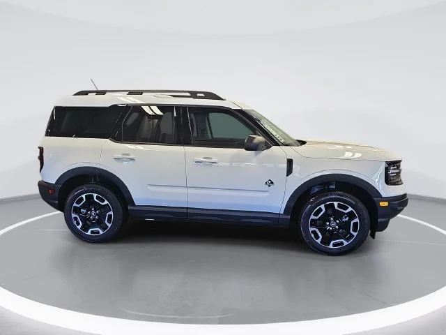 Used 2023 White Ford Outer Banks image 2