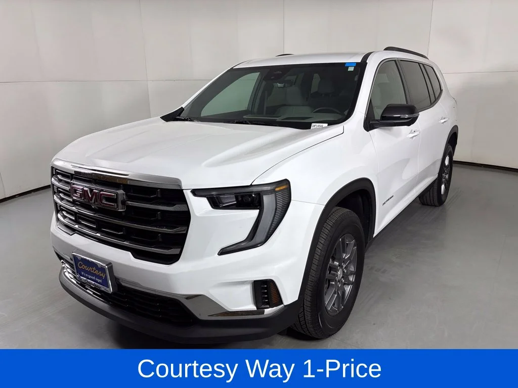 Used 2026 White GMC Elevation image 5