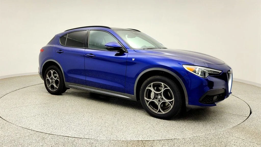 Used 2022 Anodized Blue Metallic Alfa Romeo Ti AWD image 3
