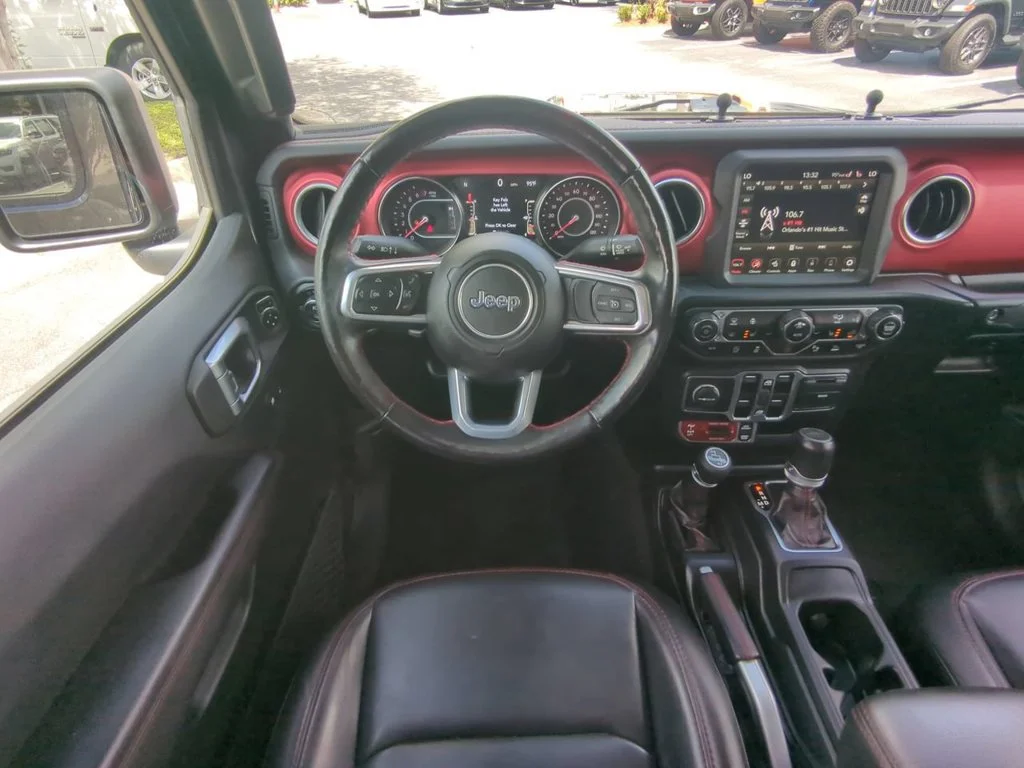 Used 2021 Gray Jeep Rubicon image 18