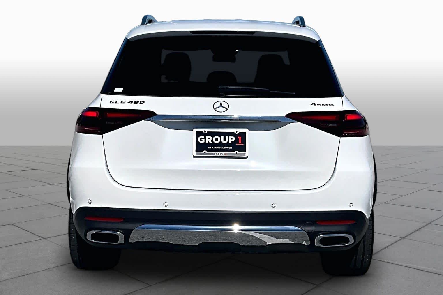 Certified Used 2025 MANUFAKTUR Moonlight White Metallic Mercedes-Benz GLE 450 image 5