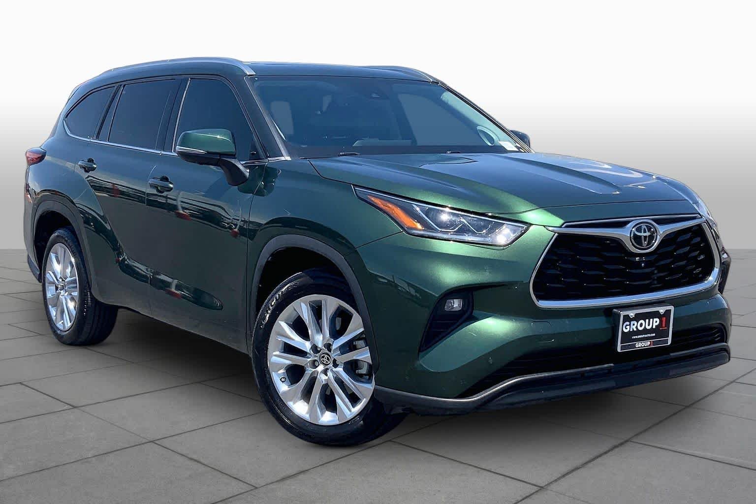 Used 2023 Cypress Toyota Limited image 3