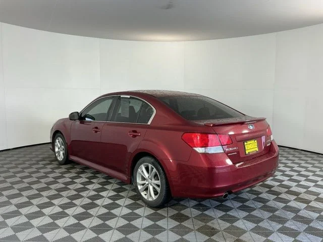 Used 2013 Red Subaru 2.5i image 7