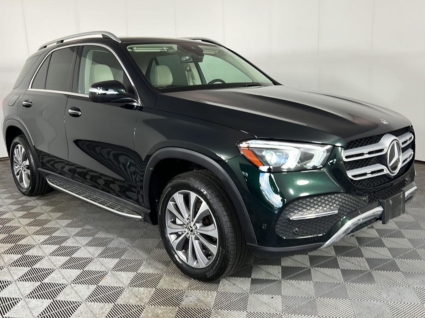 Certified Used 2023 Emerald Green Metallic Mercedes-Benz GLE 350 image 4