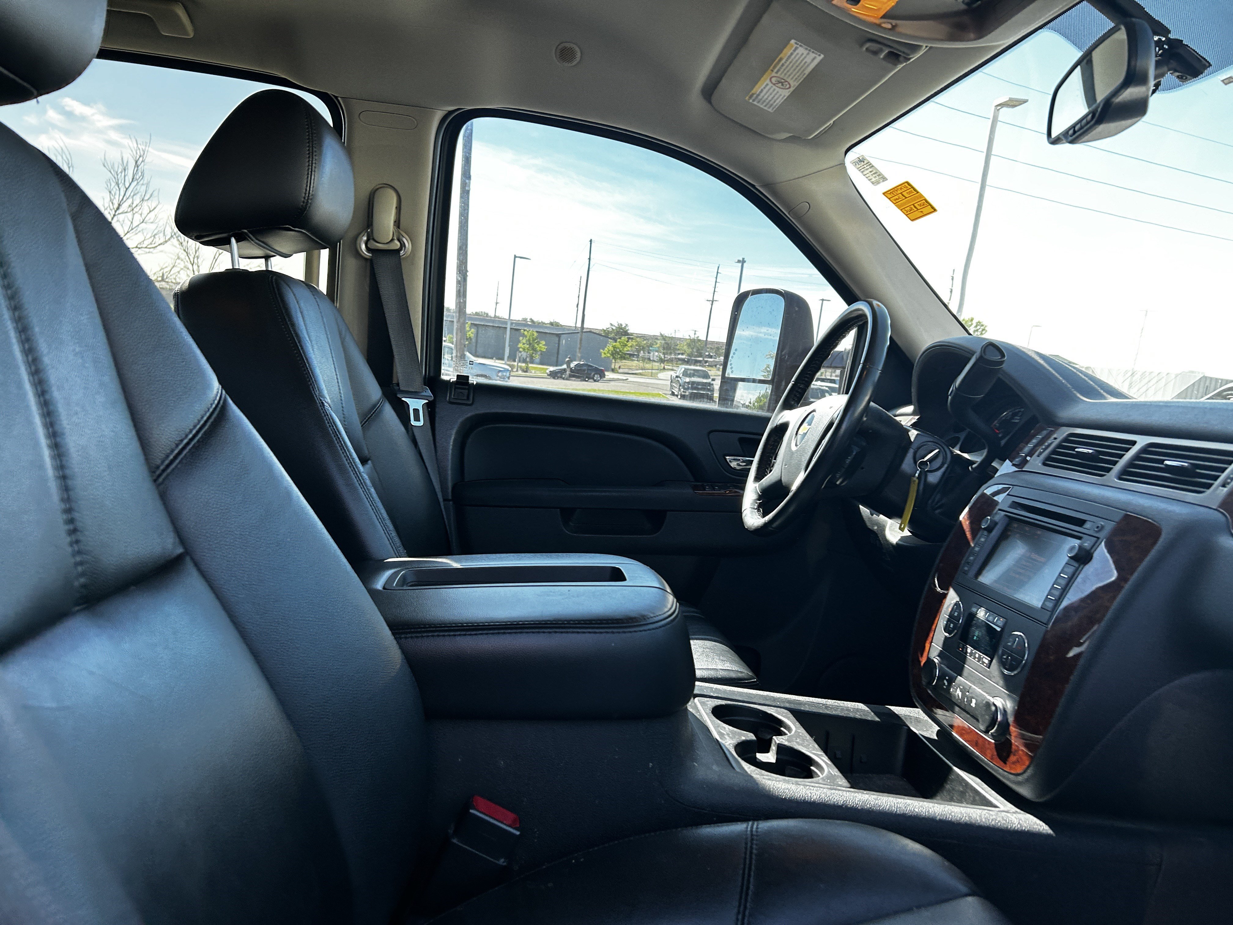Used 2010 Black Chevrolet LTZ image 12