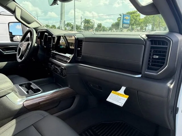 New 2026 Summit White Chevrolet LT image 9