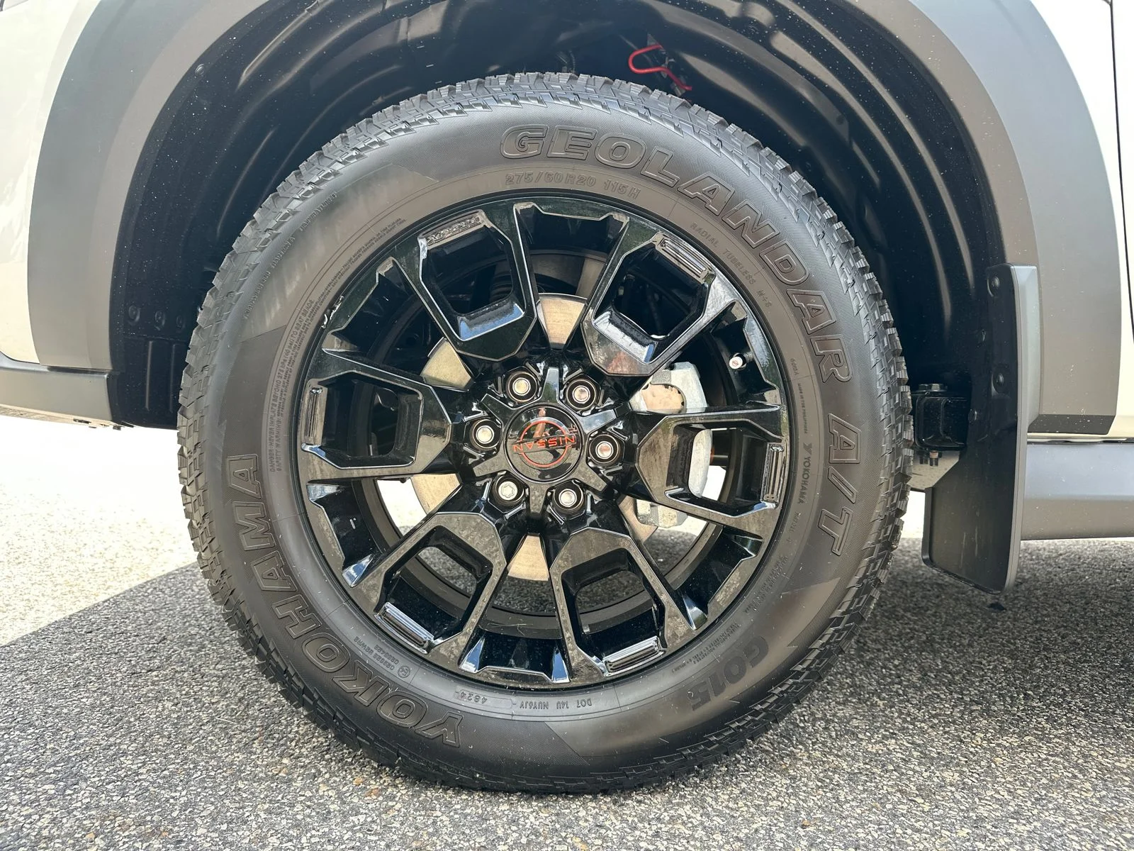 2025 Nissan Armada PRO-4X - Photo 11
