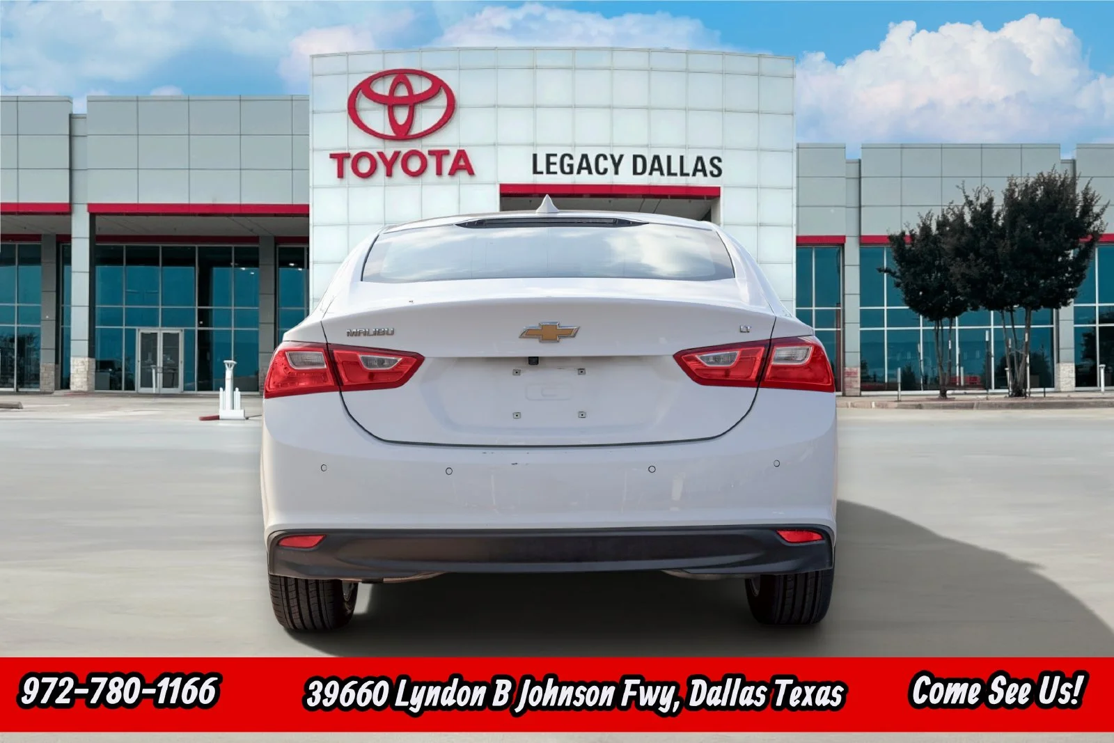 Used 2024 White Chevrolet LT image 9