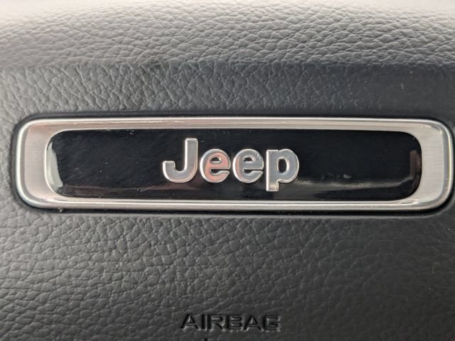 Used 2023 Diamond Black Jeep Limited image 36