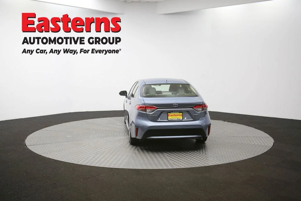 Used 2020 Gray Toyota LE image 35