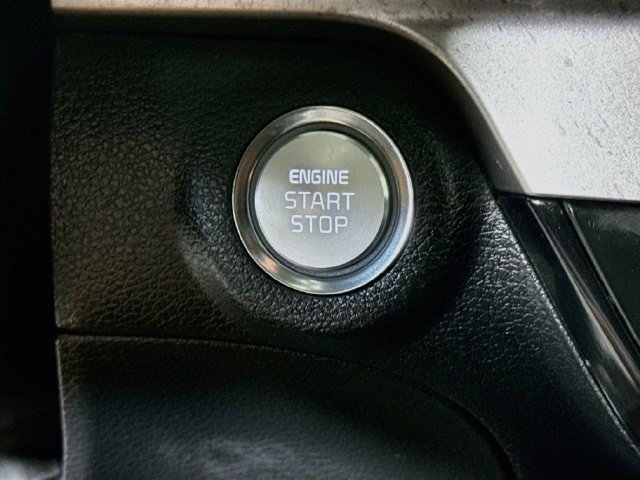 Used 2024 Everlasting Silver Kia S image 17