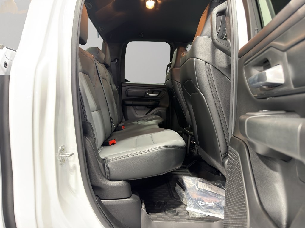 New 2026 Bright White Clearcoat RAM Tradesman image 17