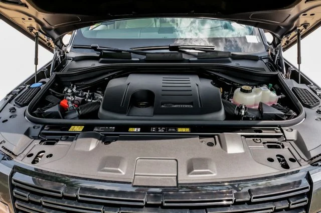 New 2026 Gray Land Rover SE image 60